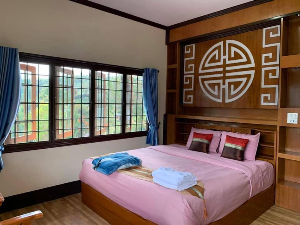 Resort ชาสา รักไทย รีสอร์ท