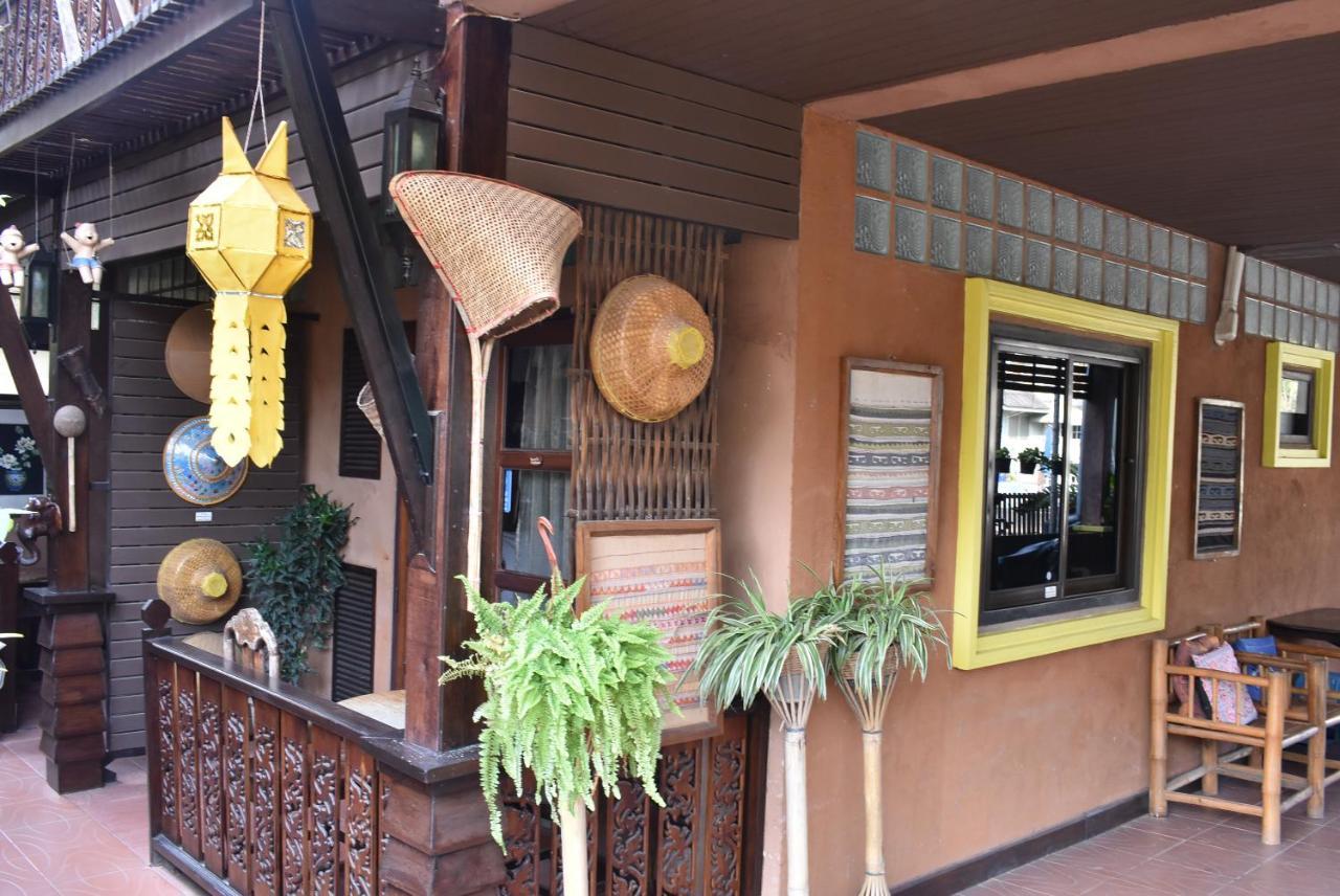 Baanfai Chiangkhong Hotel 2*