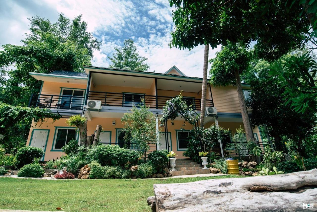 Resort ชอว์ งาทอง รีสอร์ต Chor Ngar Thong Erawan