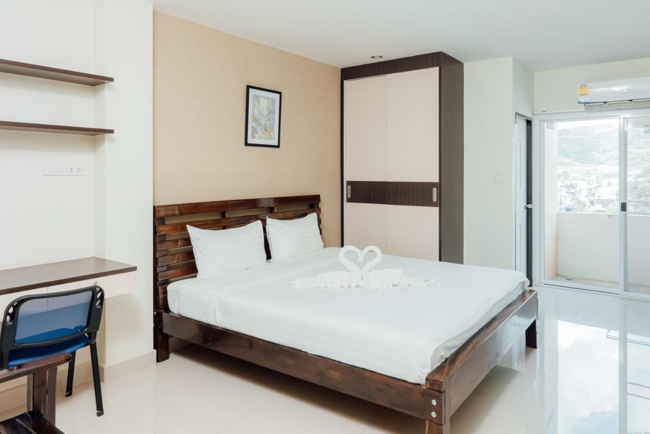 Hotel Corner One 2*