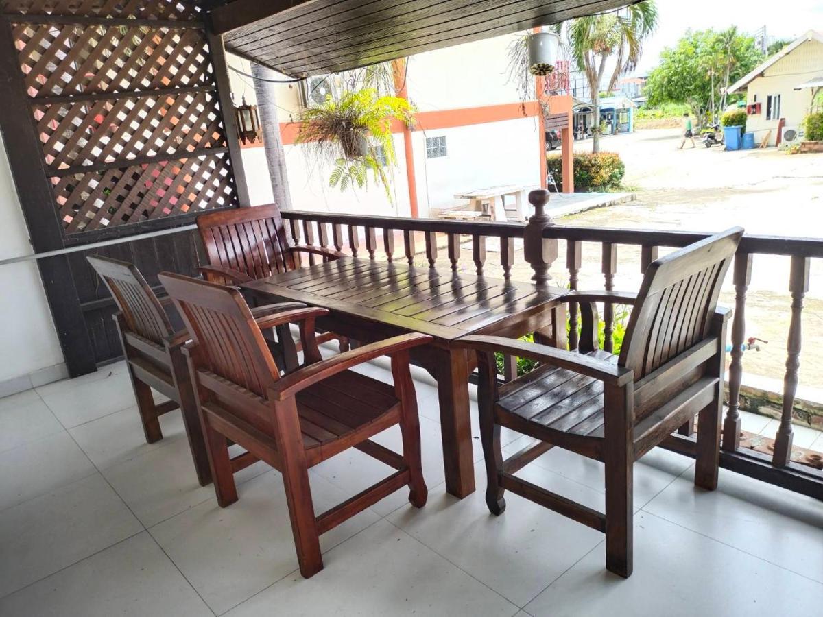 Baan Kaew Ruen Kwan Holiday park 2*