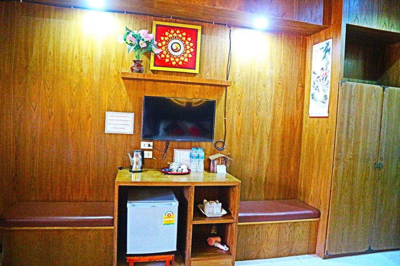 Resort ชาสา รักไทย รีสอร์ท Ban Rak Thai