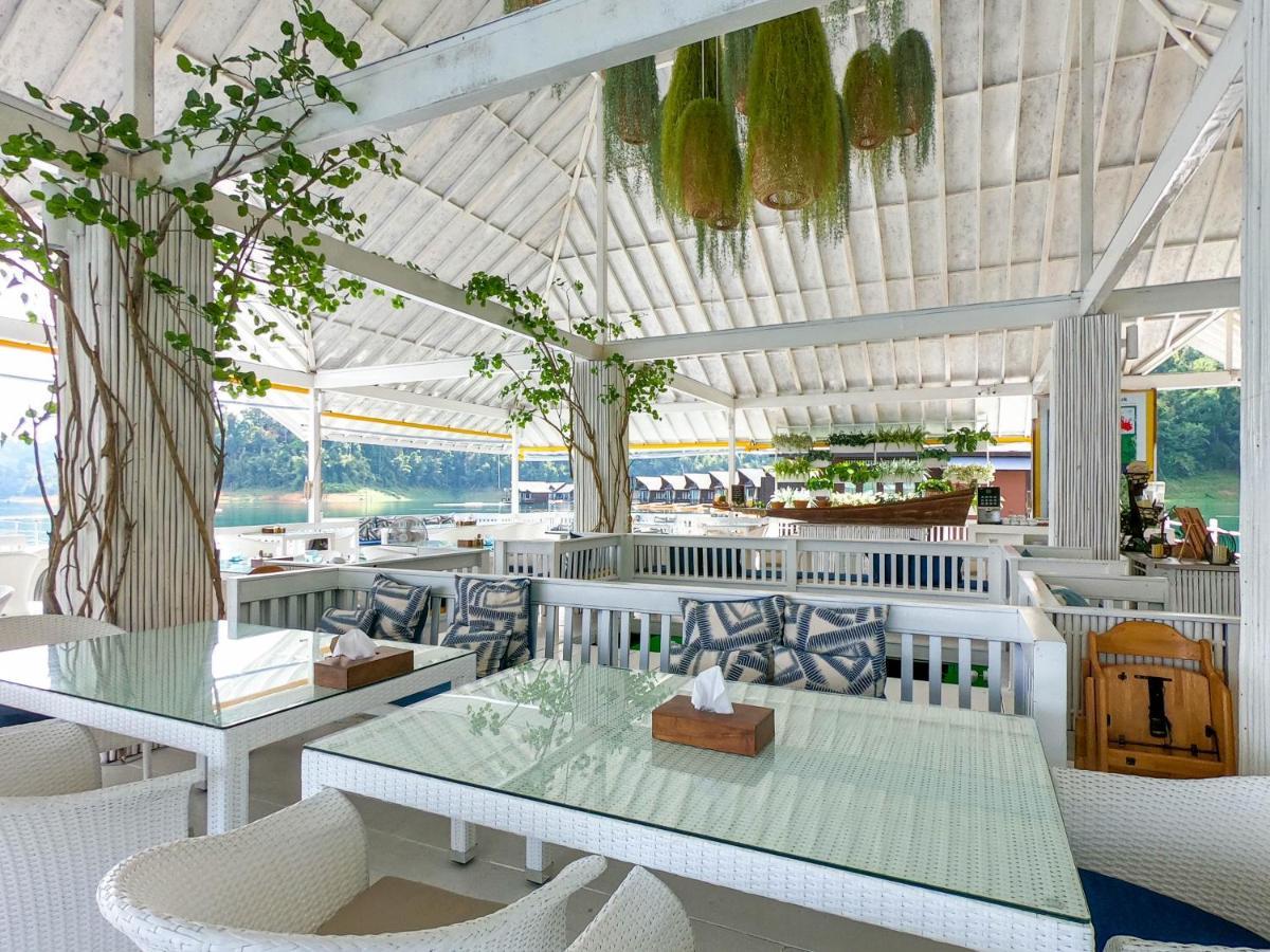 Resort 500 Rai Floating Ban Chieo Ko