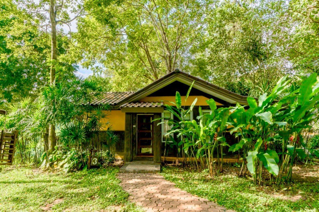 Phutoey River Kwai Hotspring & Nature Sai Yok
