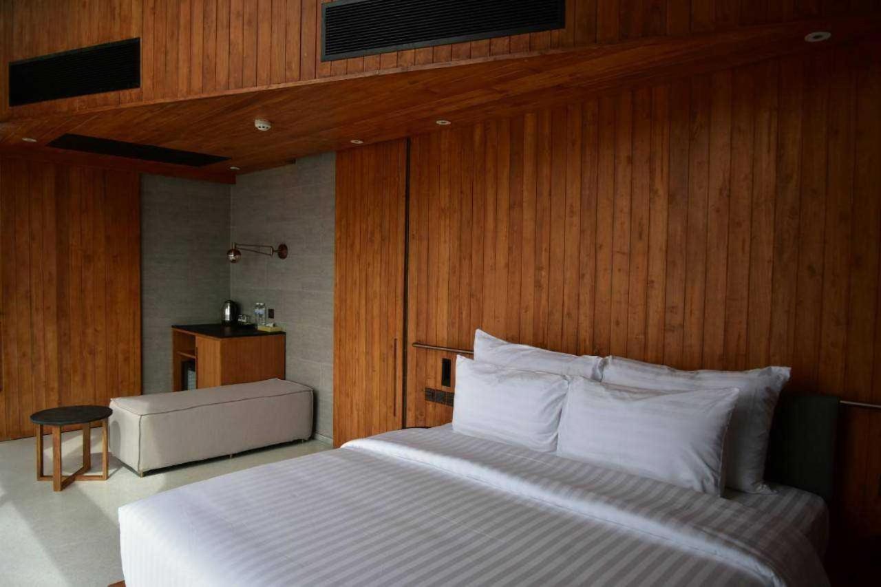Hotel Livist 4*
