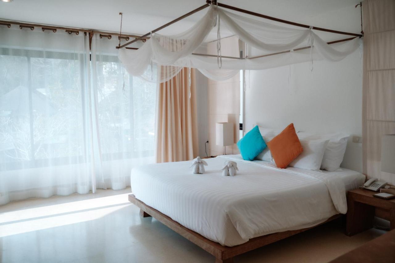 Aana & Resort Koh Chang