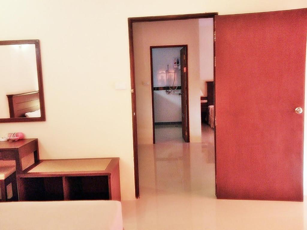 Drop In And Hotel