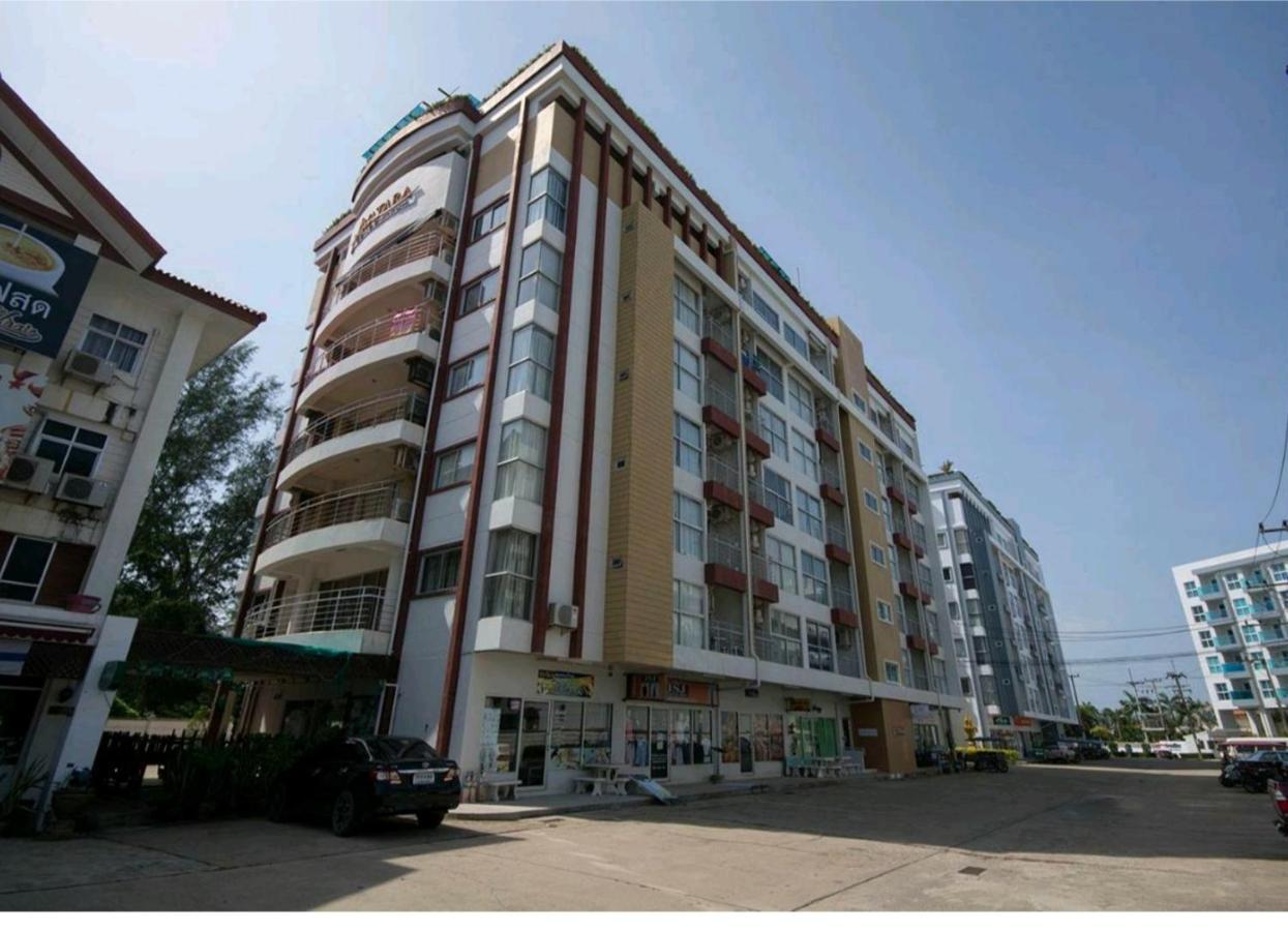 Avatara A B61 With Sea View