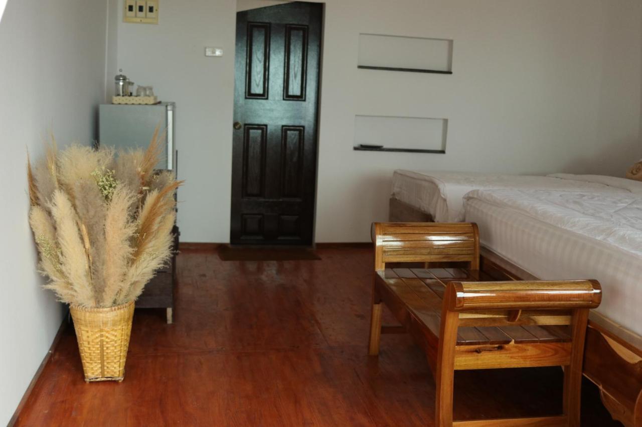 Mumsa & Restaurant Bed & Breakfast Ban Huai Yang