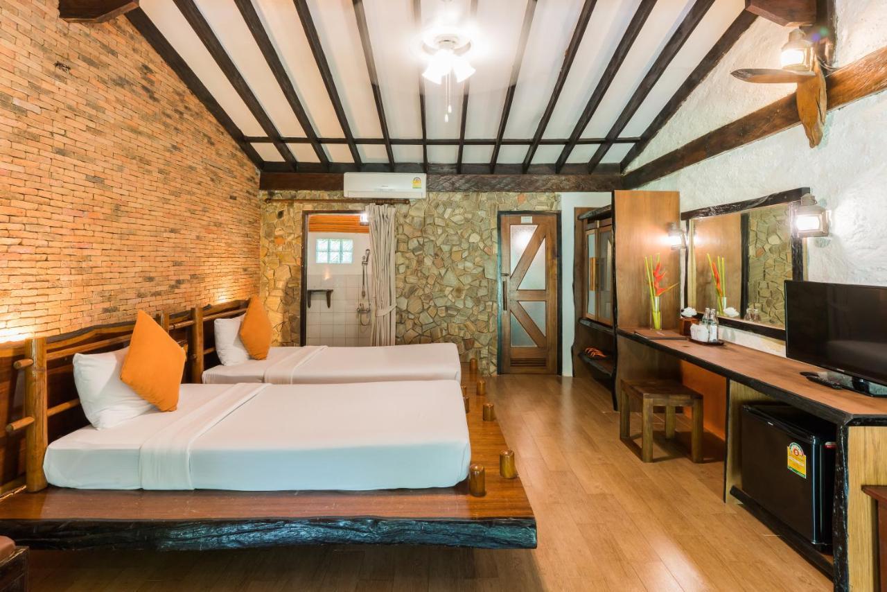Resort Phutoey River Kwai Hotspring & Nature