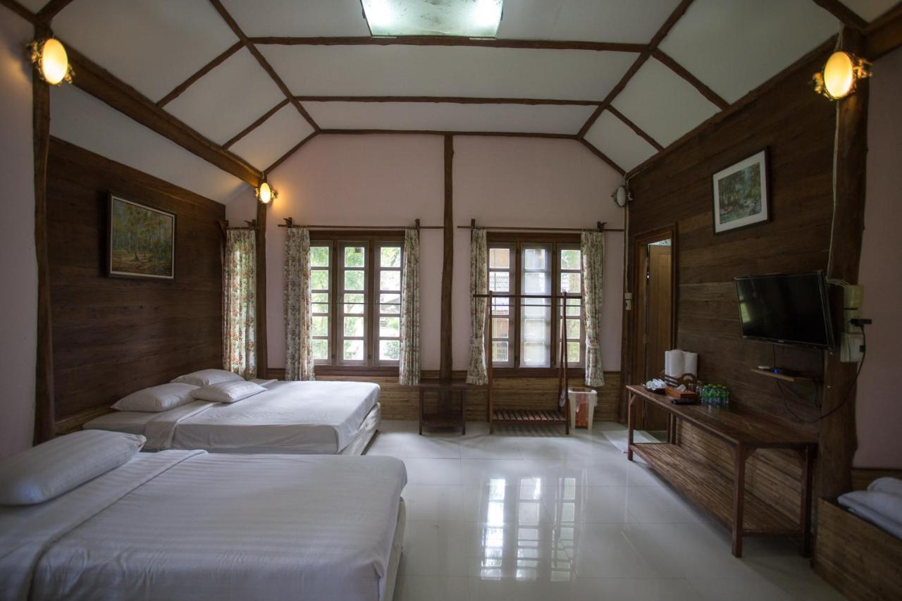 Resort Donsak Orchid