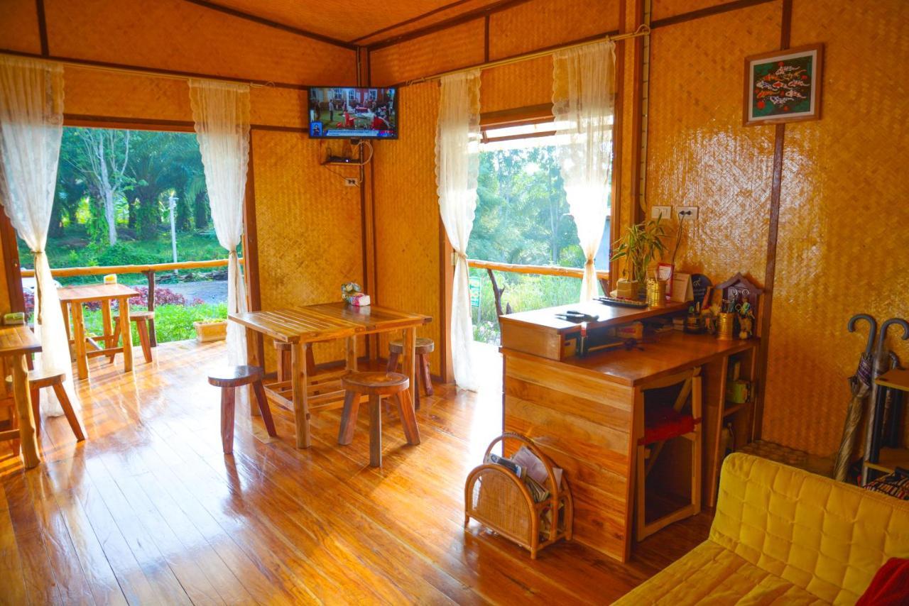 Bansuanphutarn Hotel