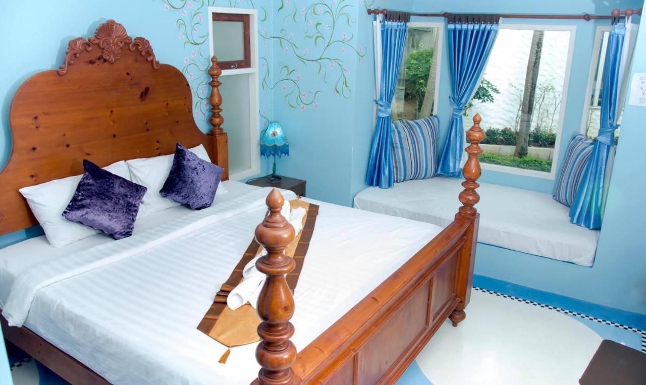 Baanmontra - Resort Ban Krut (Prachuap Khiri Khan)