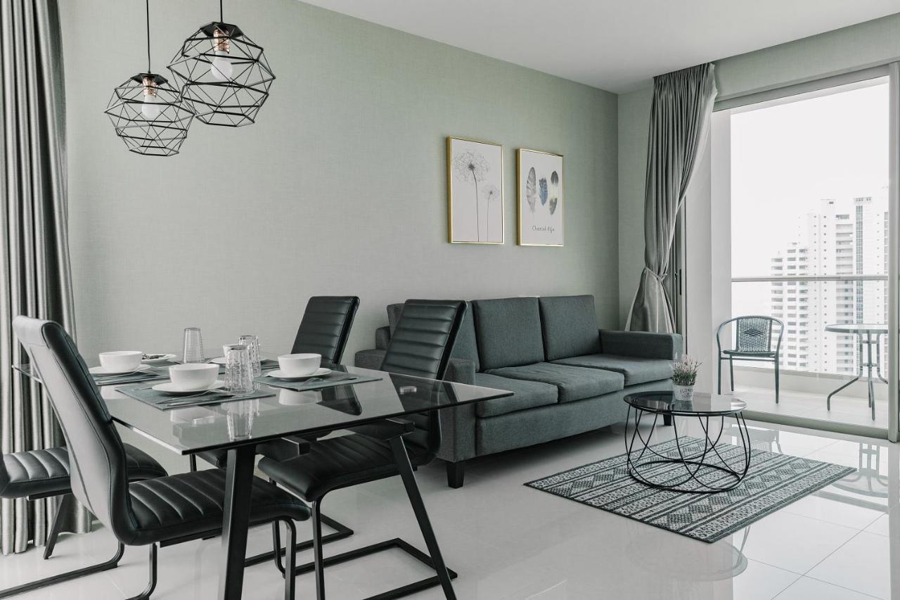 Apartment Riviera By Daisy Pattaya *