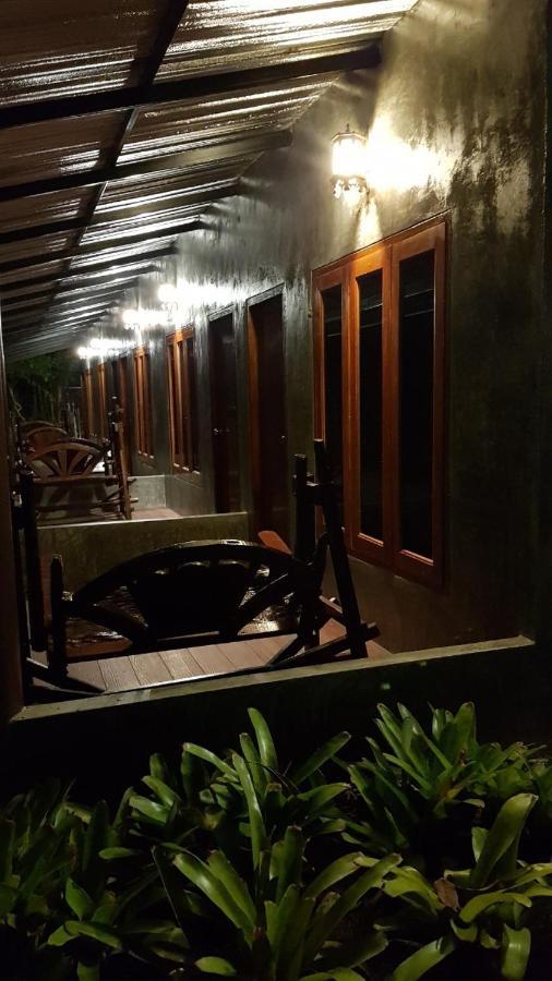 Hill 3* Chiang Khan