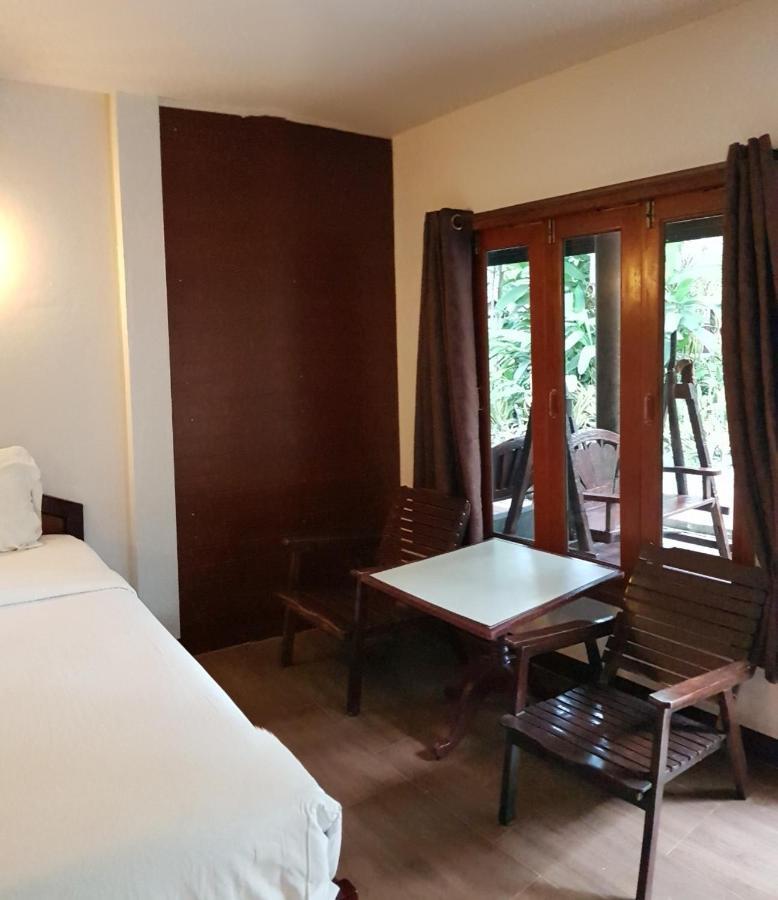 Hotel Hill 3*
