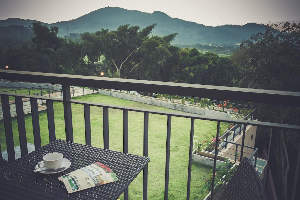 On Hilltop Resort Kathu