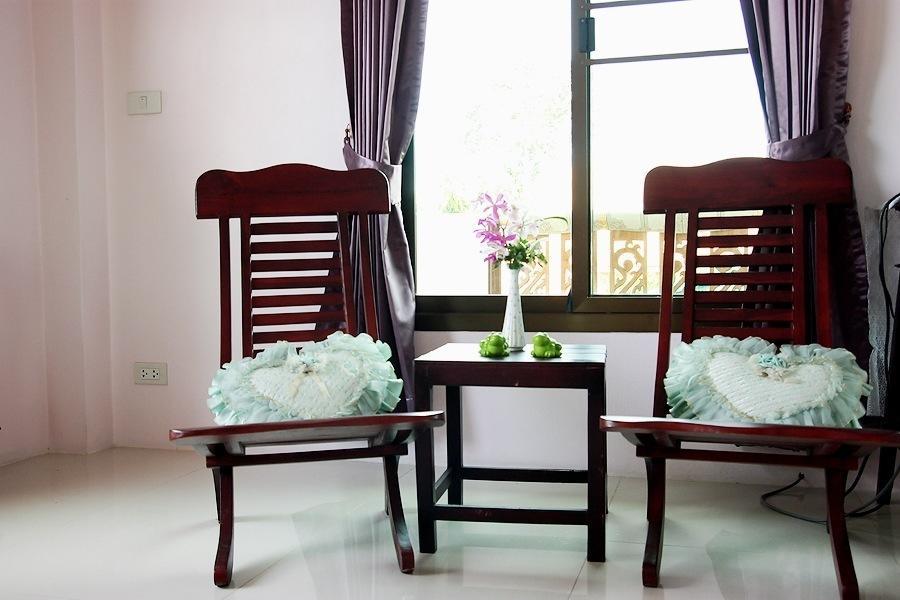 Loy Manee House 3*