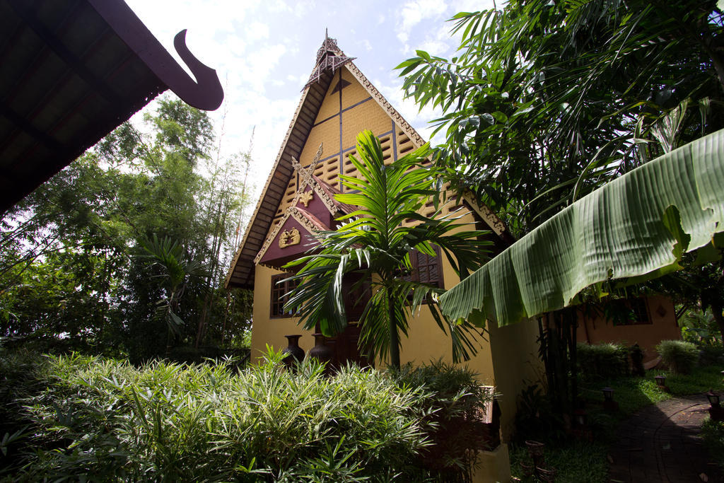 Lanna Saithong Hotel 3*