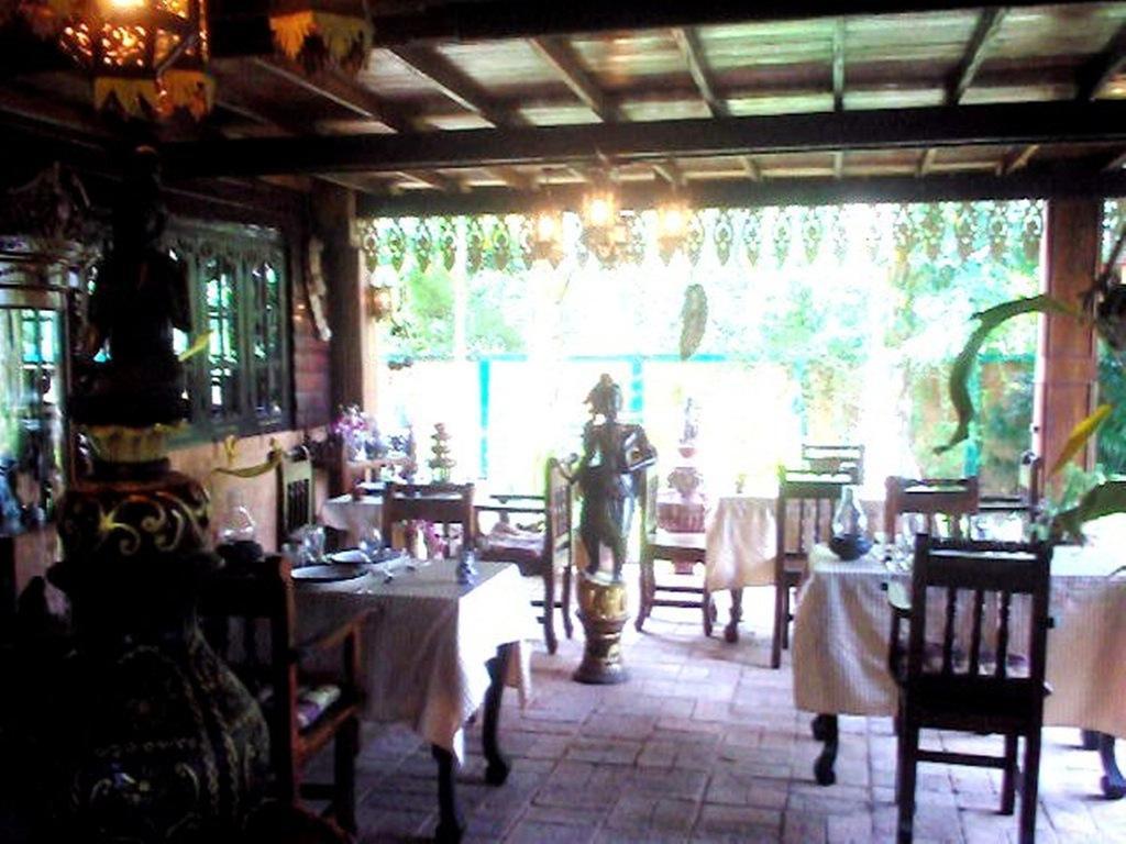Lanna Saithong Hotel 3*