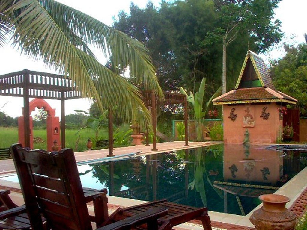 Lanna Saithong Hotel San Sai