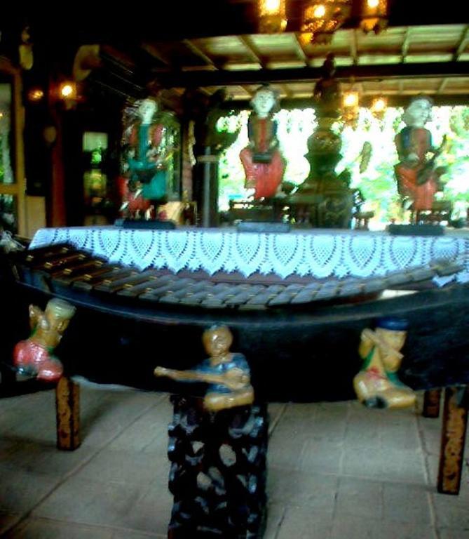 Lanna Saithong Hotel 3*
