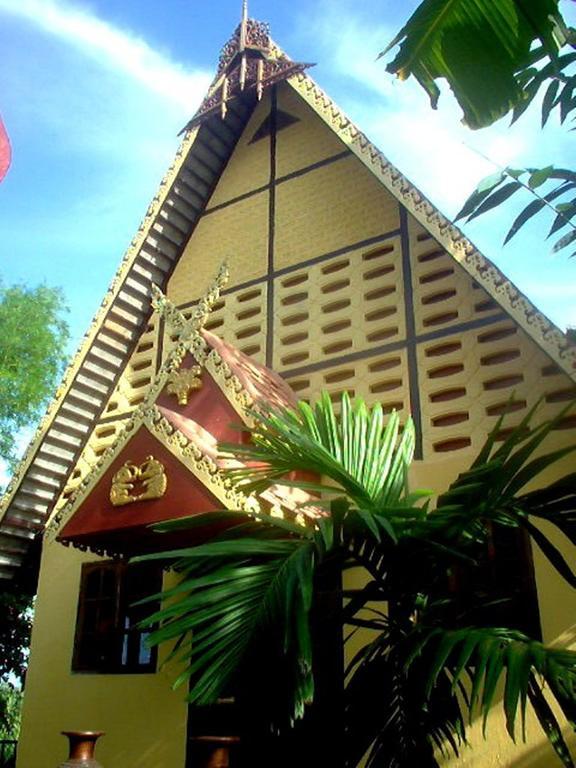 Lanna Saithong Hotel