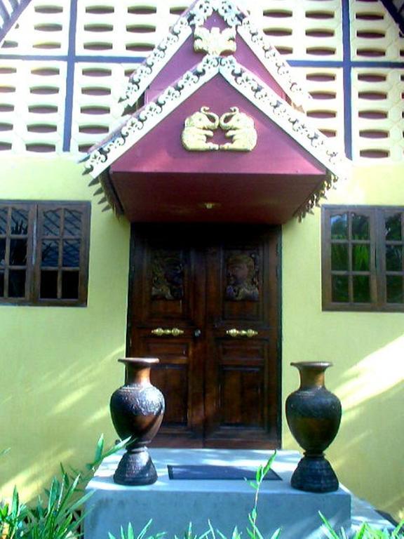 Lanna Saithong Hotel 3*