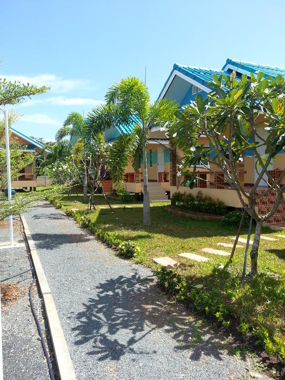 Sangtong Resort Laem Sing