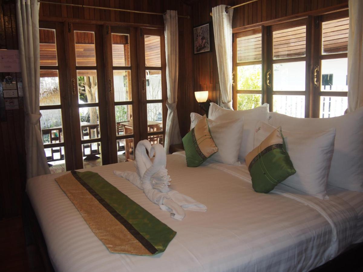 Resort Chareena Beachside Koh Lipe