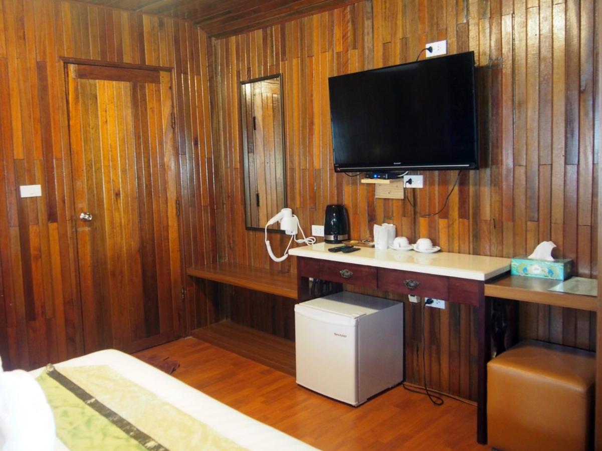 Chareena Beachside Resort 2*