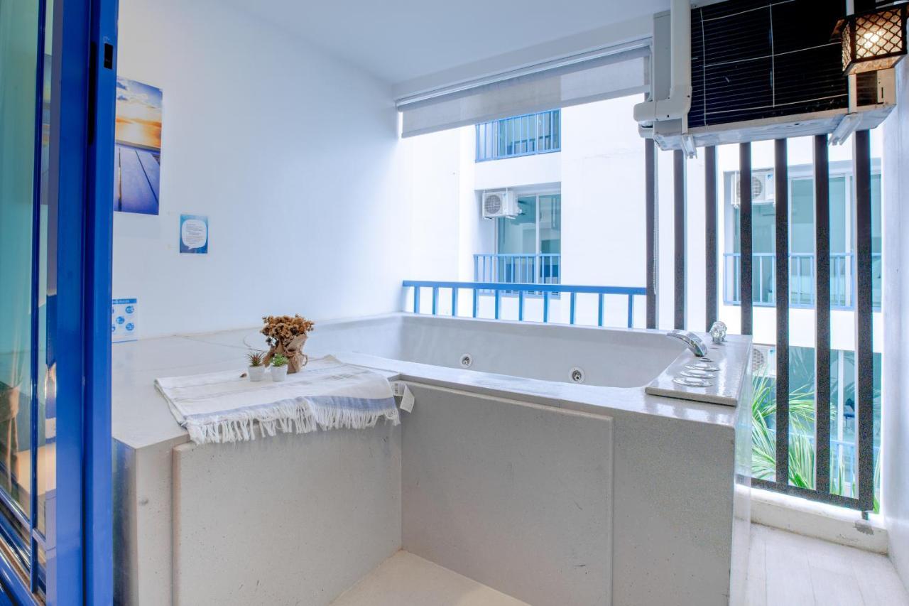 Costa & Jacuzzi Hotel Sattahip