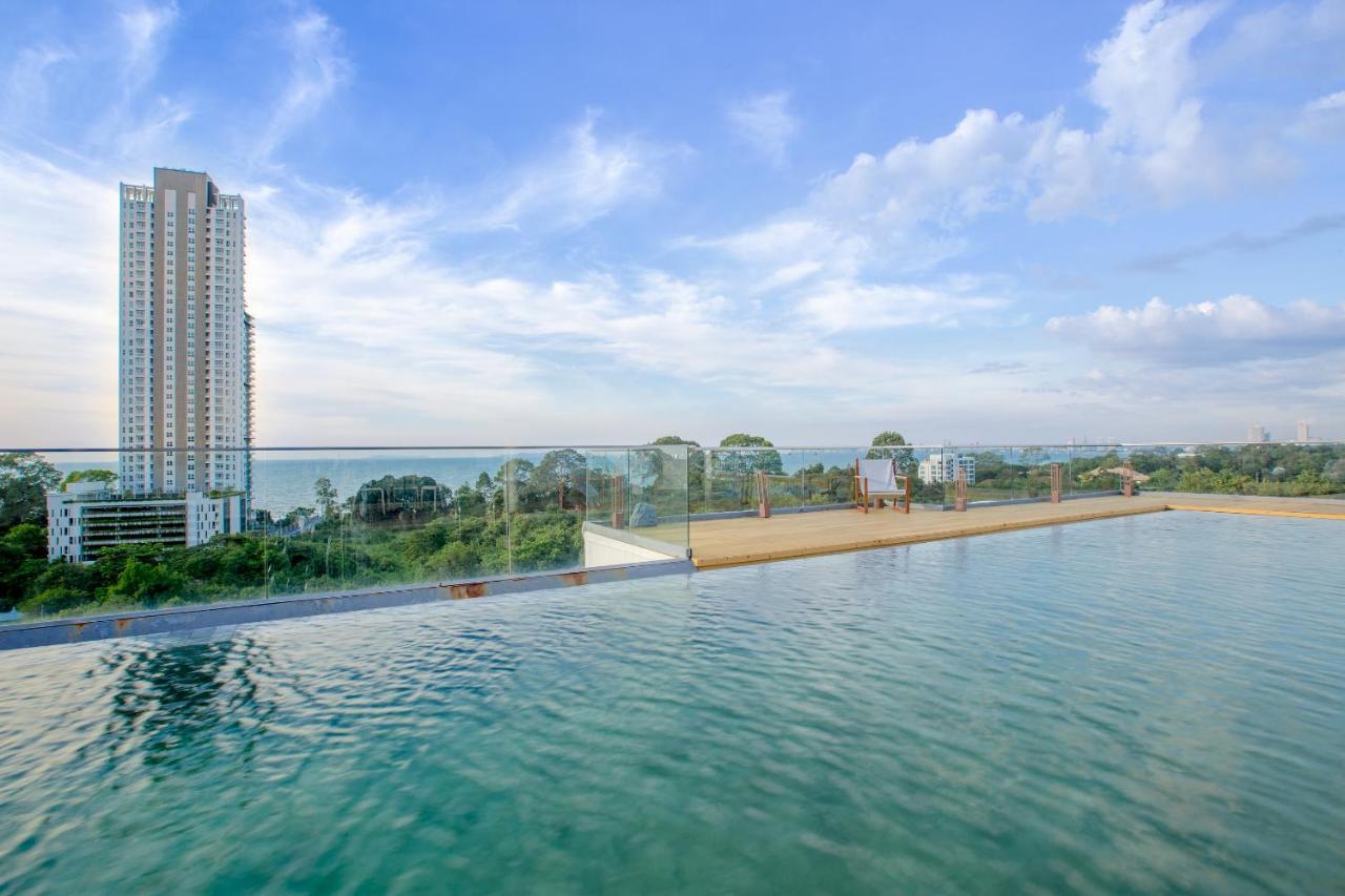 Hotel Costa & Jacuzzi 4*