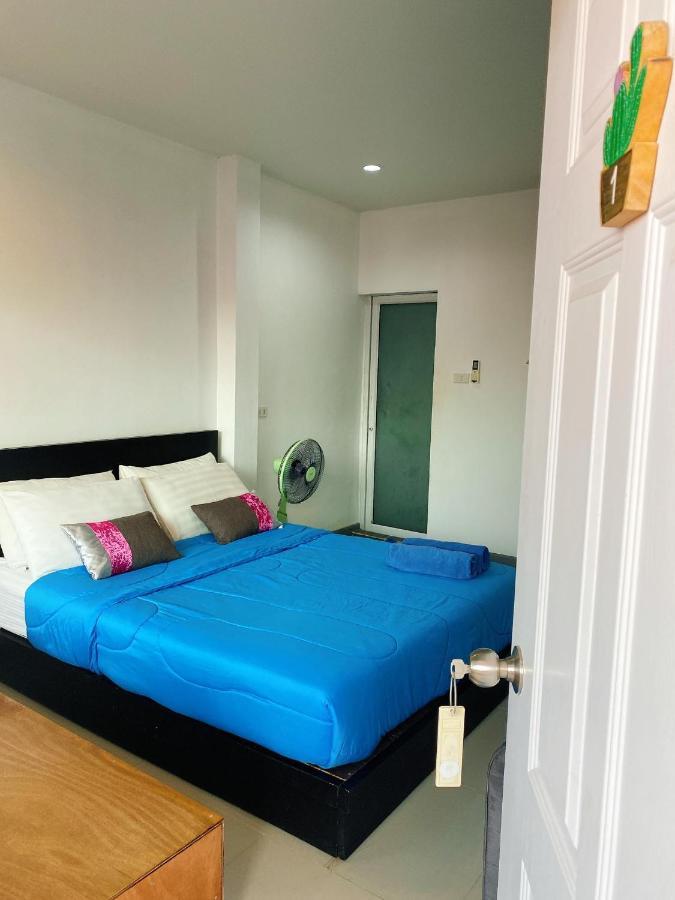 Baan Ta Long Guest house *