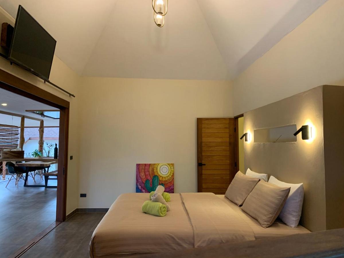 Baan Taolili 3 Bedrooms * Hinkong