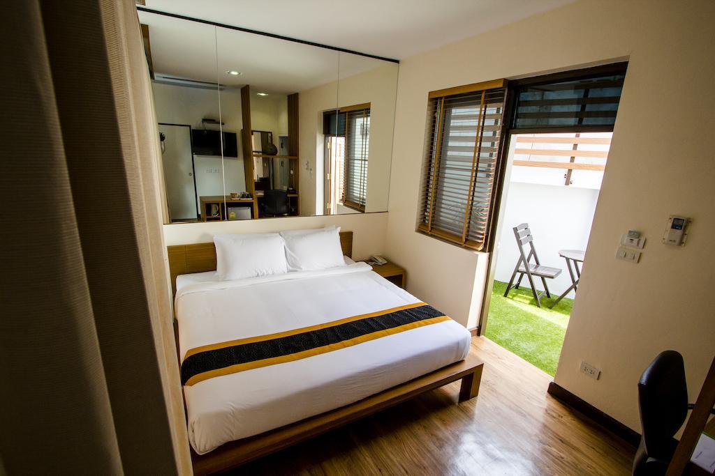 Phu Places Aparthotel
