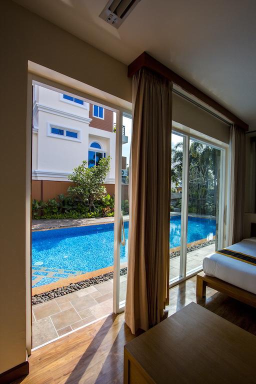 Aparthotel Phu Places 3*