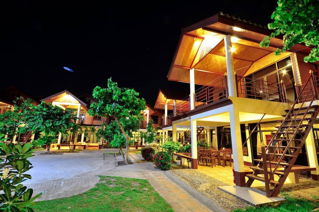 Resort Avila Pattaya 4*