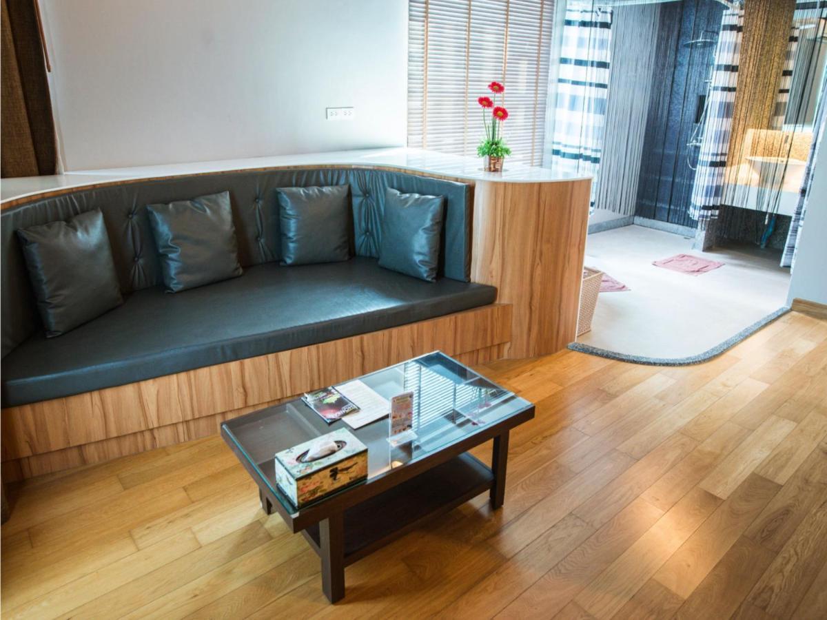 Hotel Mantra Varee 3*