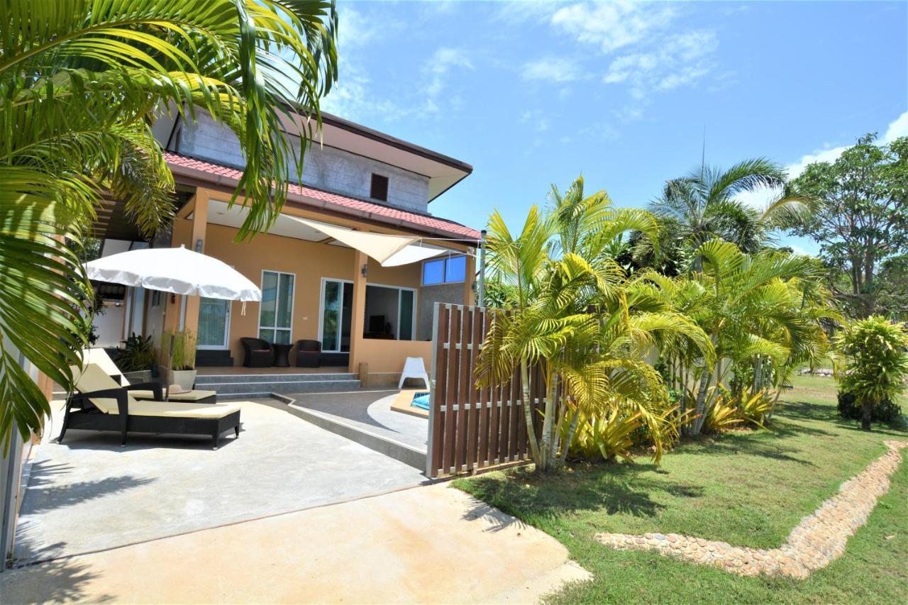 Lanta Sitara Villas *