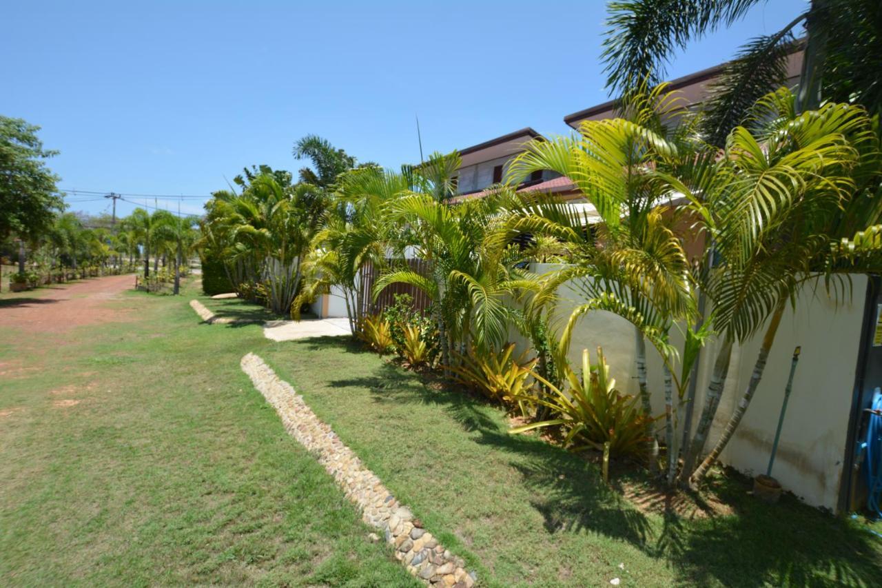 Lanta Sitara Villas