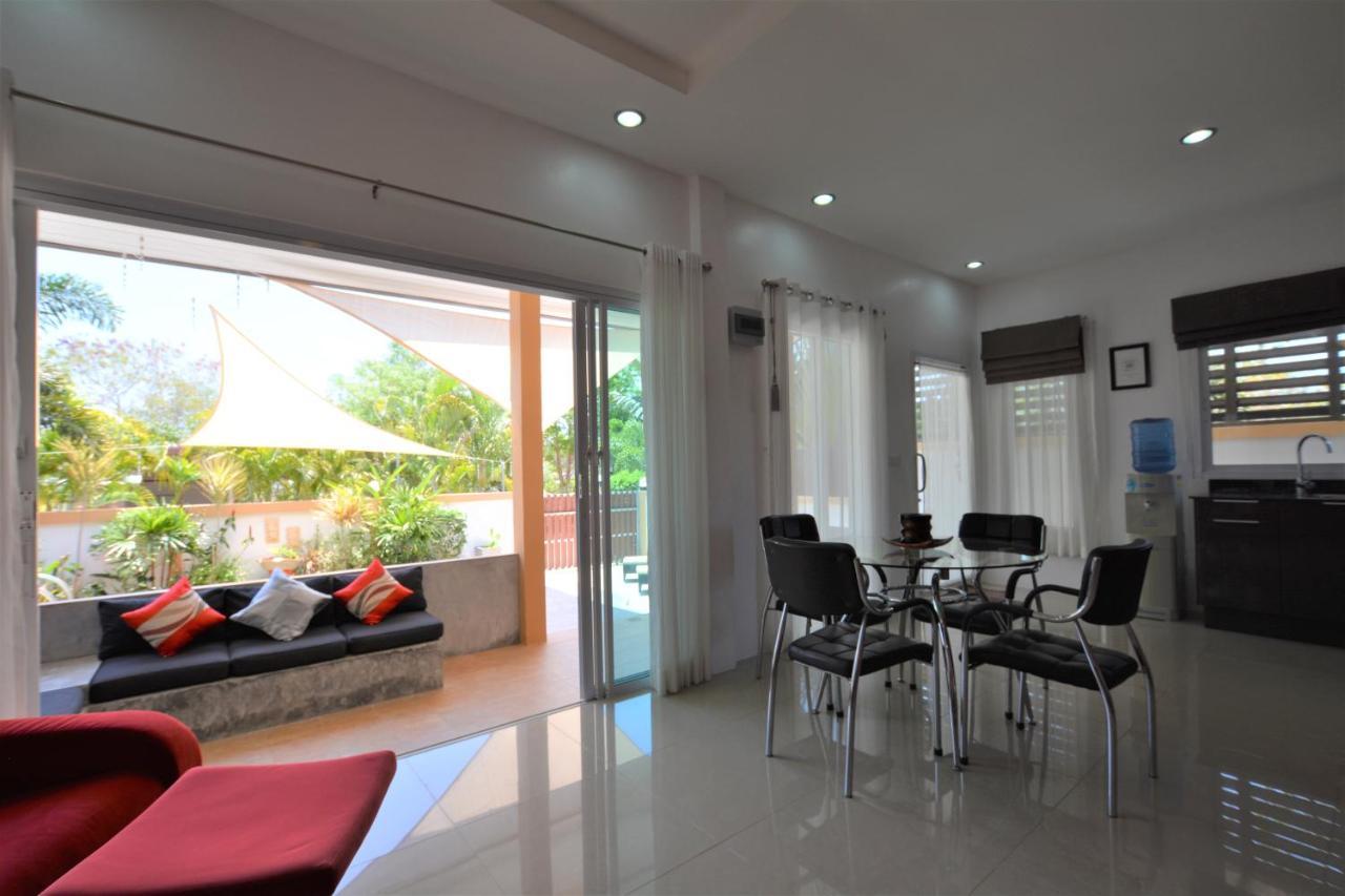 Lanta Sitara Villas *