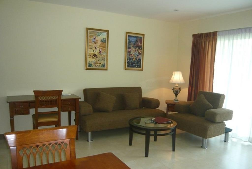 Hotel Jomtien Beach Residence