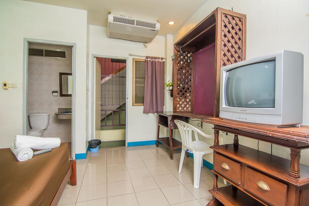 Sutus Court 5 3*