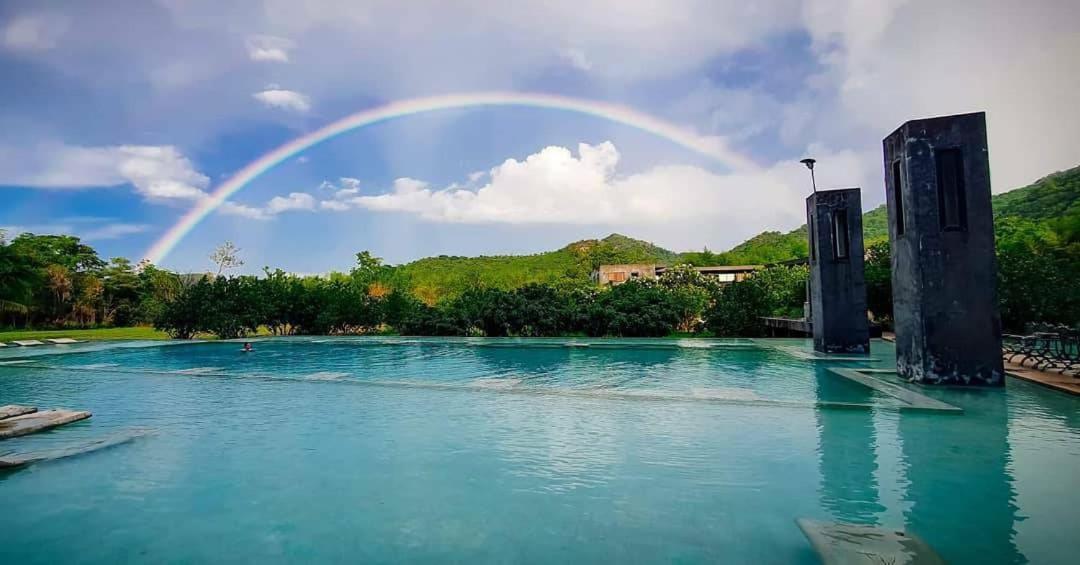 Avatarn Miracles Hotel, Uthai Thani