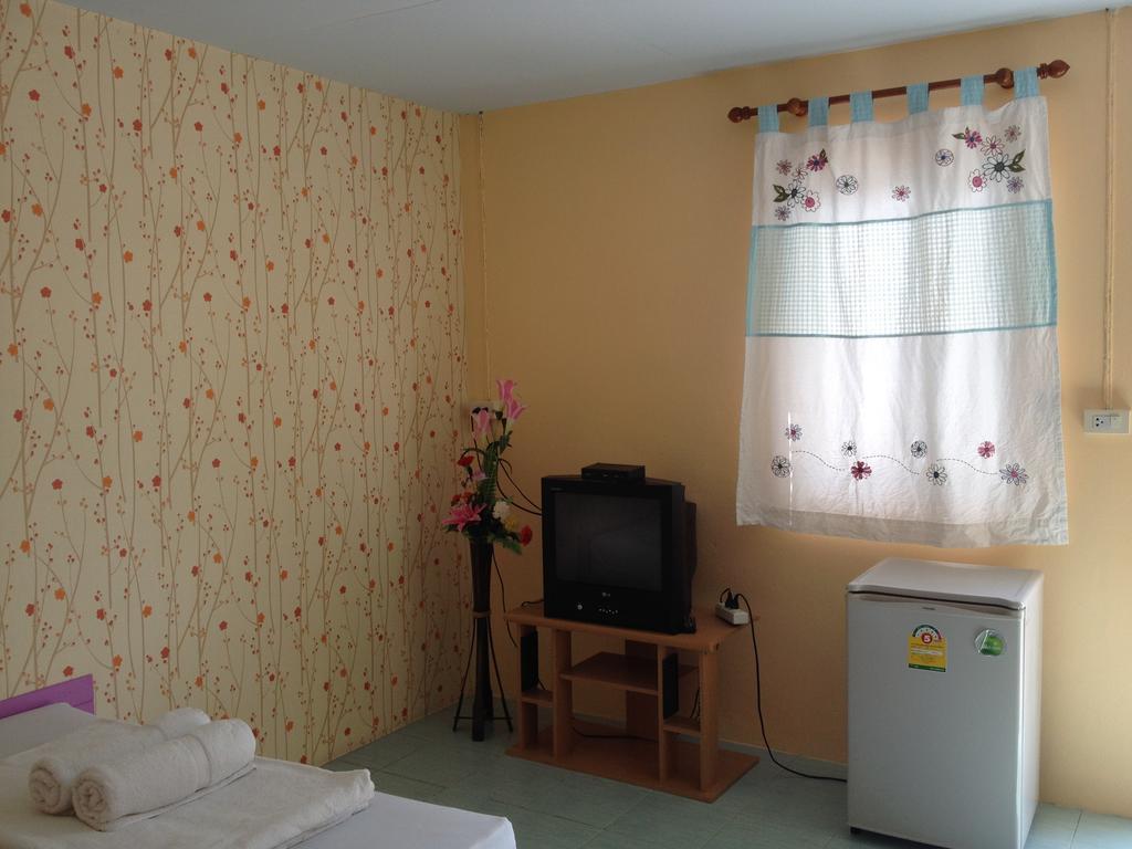 Baan Lom Talay Guest house 2*