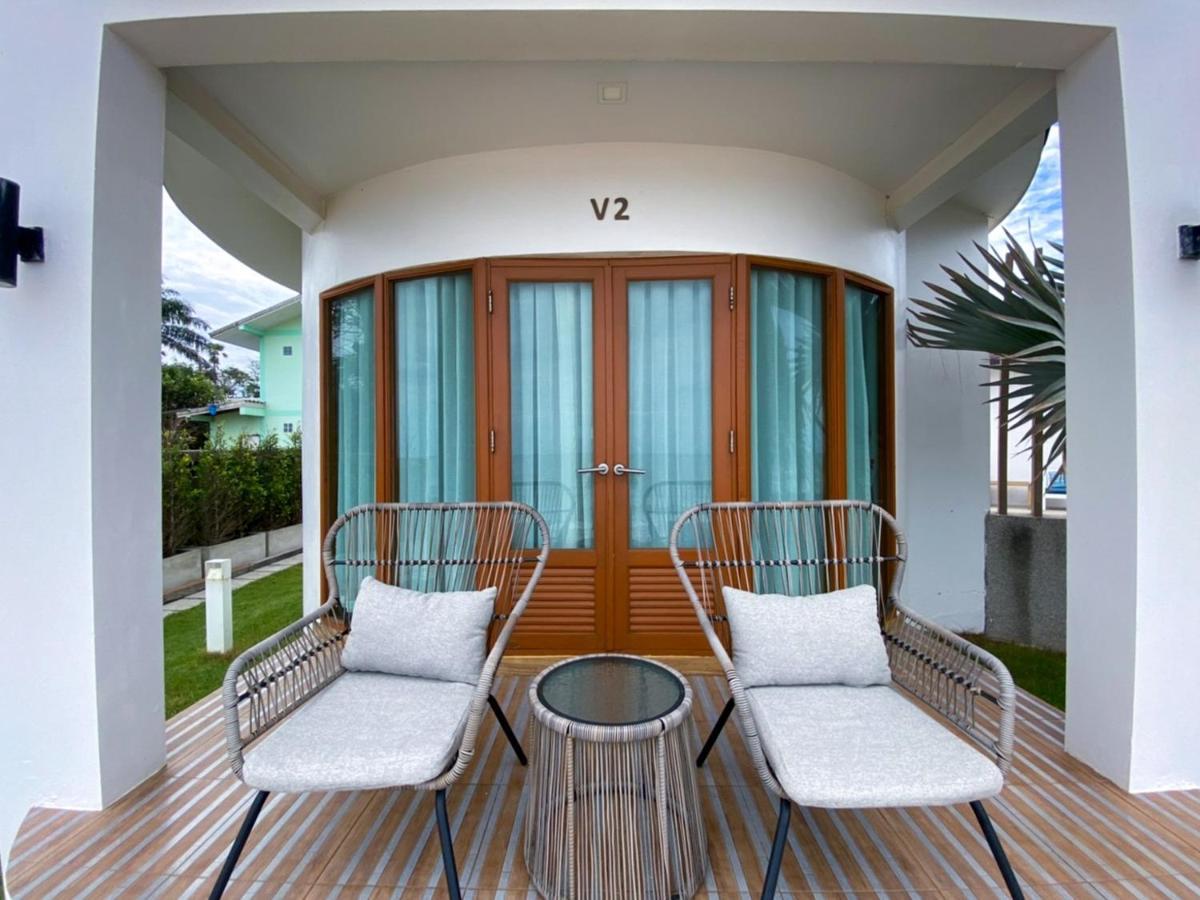 Resort Maldives 3*