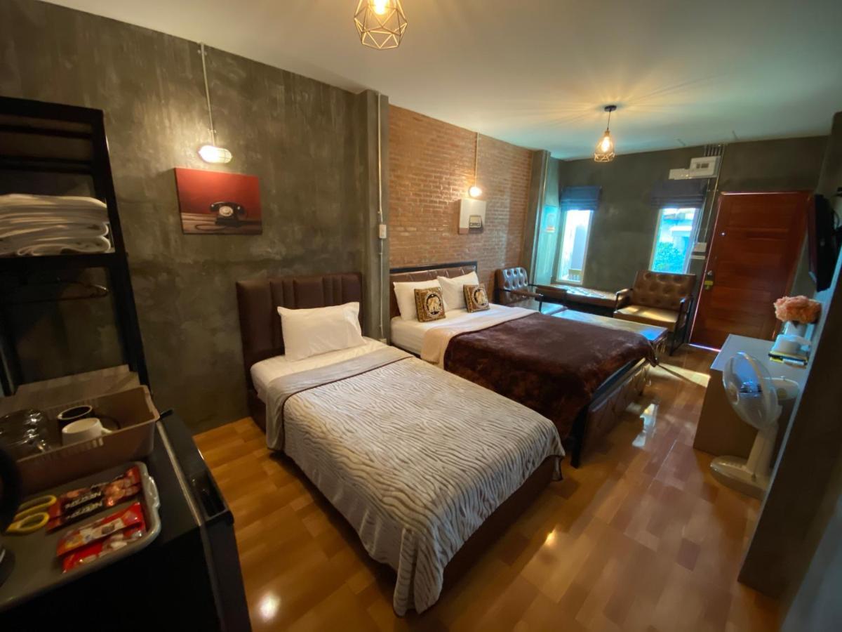 The One House 2* Nan
