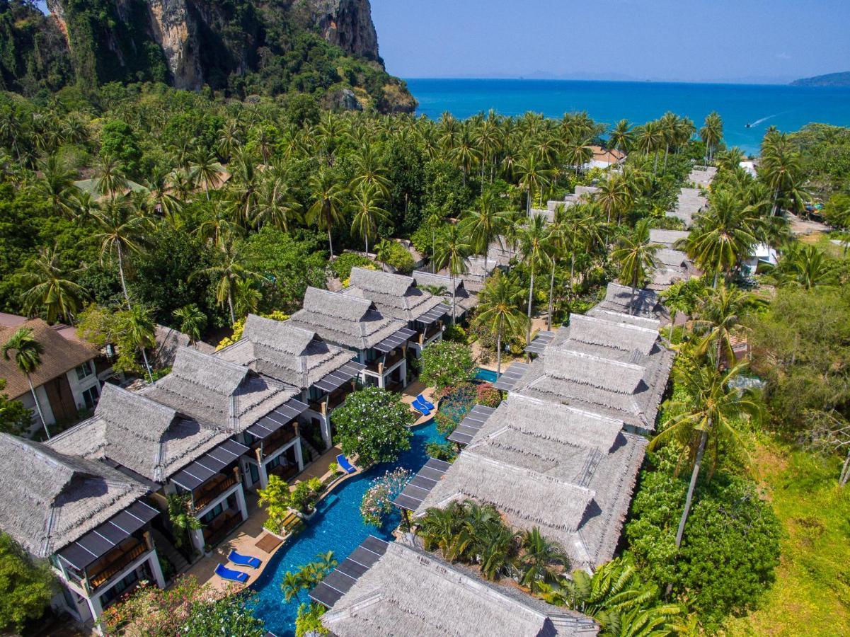 Village Resort 4*