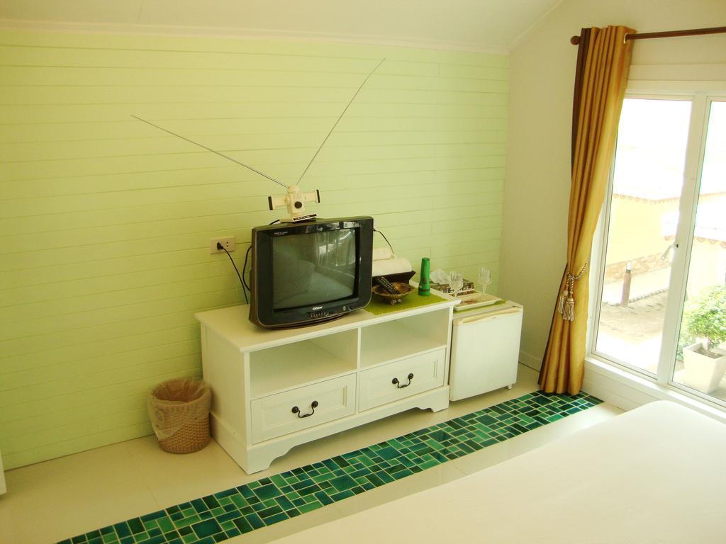Plumeria And Hideaway Resort 3*
